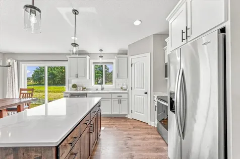 25707 Euclid Avenue Wyoming MN 55092