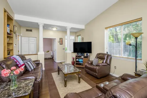 1898 Christensen Avenue West Saint Paul MN 55118