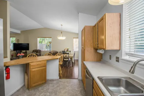 1898 Christensen Avenue West Saint Paul MN 55118