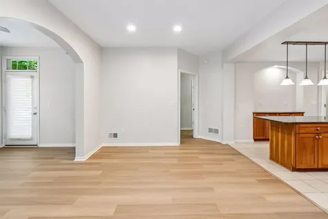 8292 Labont Way Eden Prairie MN 55344