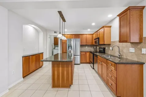 8292 Labont Way Eden Prairie MN 55344