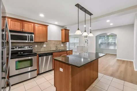 8292 Labont Way Eden Prairie MN 55344
