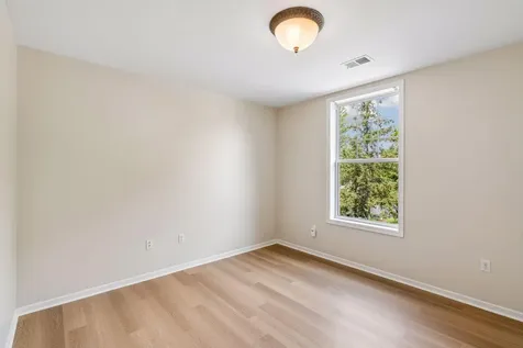 8292 Labont Way Eden Prairie MN 55344