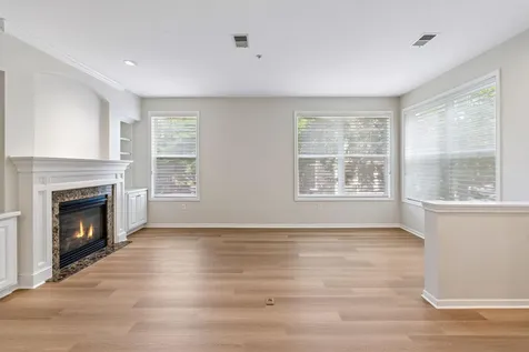 8292 Labont Way Eden Prairie MN 55344