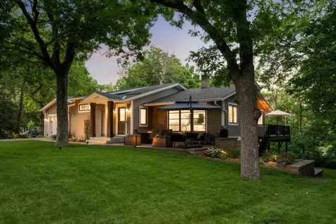 4870 Rusten Road Eagan MN 55122