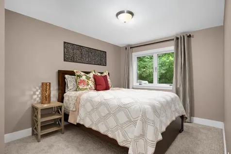 4870 Rusten Road Eagan MN 55122