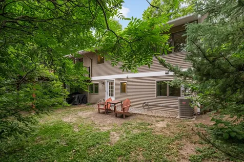 4870 Rusten Road Eagan MN 55122