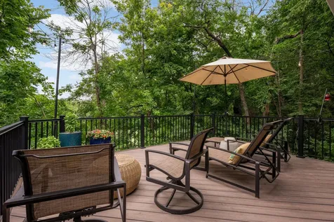 4870 Rusten Road Eagan MN 55122