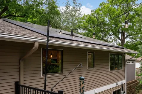 4870 Rusten Road Eagan MN 55122