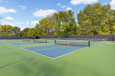 4870 Rusten Road Eagan MN 55122