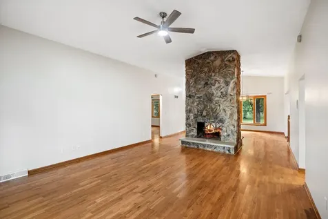 15700 Logarto Lane Burnsville MN 55306