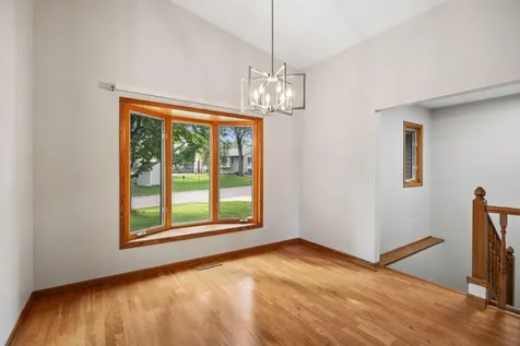 15700 Logarto Lane Burnsville MN 55306