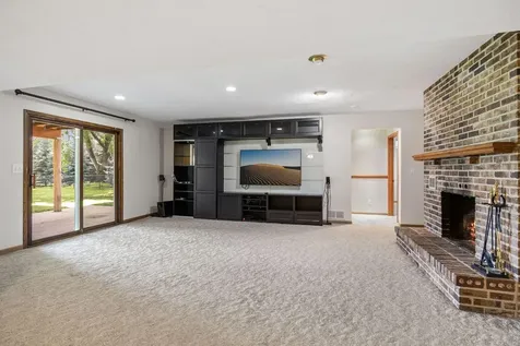 15700 Logarto Lane Burnsville MN 55306