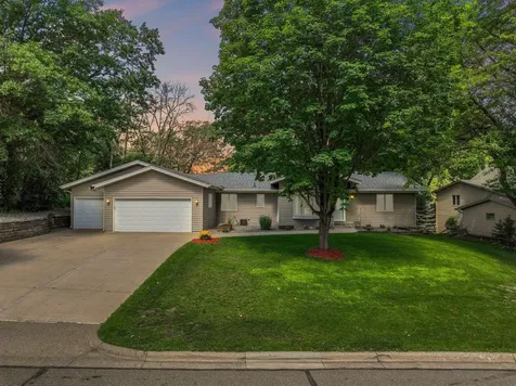 15700 Logarto Lane Burnsville MN 55306