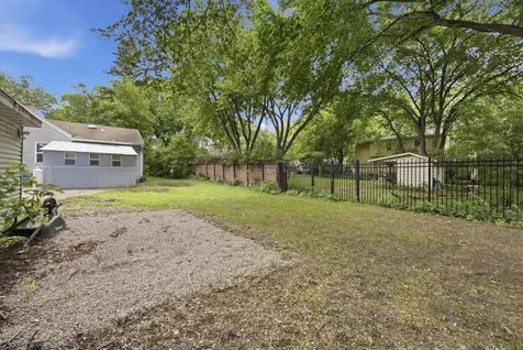 1614 5th Street N Fargo ND 58102