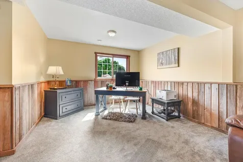 5885 Dalton Avenue SE Delano MN 55328