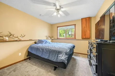 5885 Dalton Avenue SE Delano MN 55328