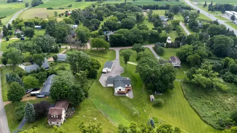 5885 Dalton Avenue SE Delano MN 55328