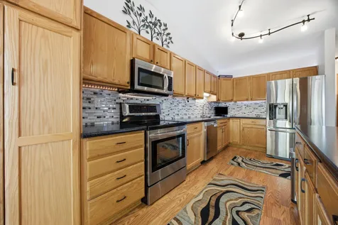 1912 50th Street S Fargo ND 58103