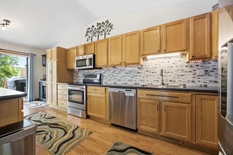 1912 50th Street S Fargo ND 58103