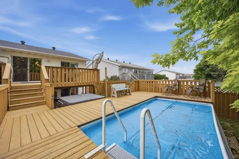 1912 50th Street S Fargo ND 58103