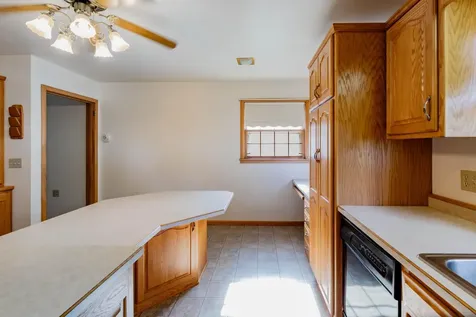 711 Forest Street Lisbon ND 58054