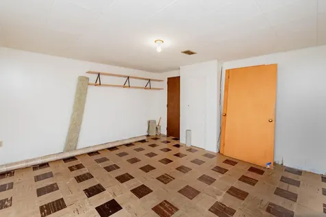 711 Forest Street Lisbon ND 58054