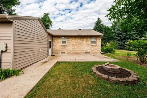 711 Forest Street Lisbon ND 58054