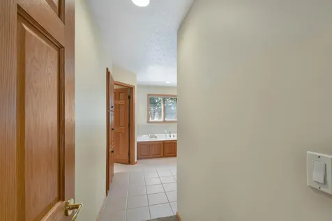 309 43rd Avenue S Moorhead MN 56560