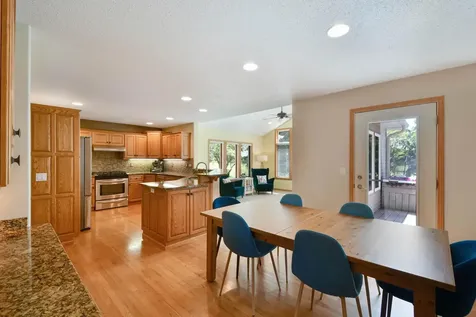 309 43rd Avenue S Moorhead MN 56560