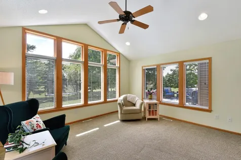 309 43rd Avenue S Moorhead MN 56560