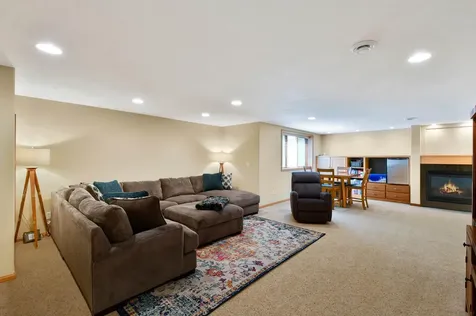 309 43rd Avenue S Moorhead MN 56560