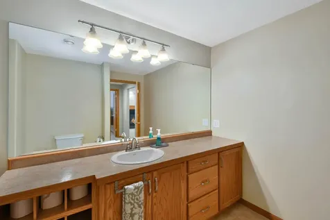 309 43rd Avenue S Moorhead MN 56560
