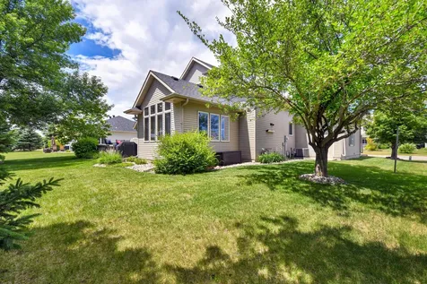 309 43rd Avenue S Moorhead MN 56560