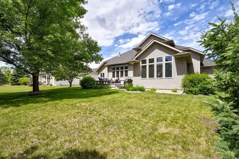 309 43rd Avenue S Moorhead MN 56560