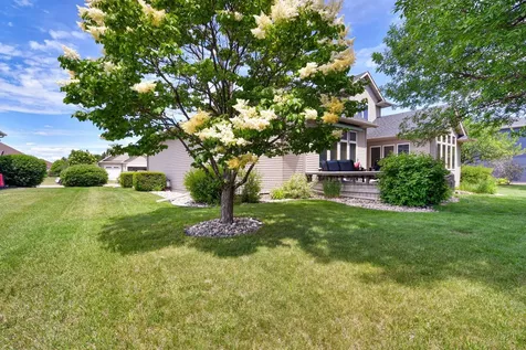 309 43rd Avenue S Moorhead MN 56560