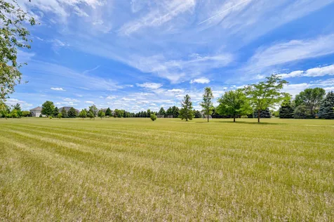309 43rd Avenue S Moorhead MN 56560