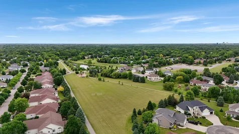 309 43rd Avenue S Moorhead MN 56560