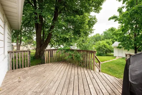 515 15th Avenue W Alexandria MN 56308