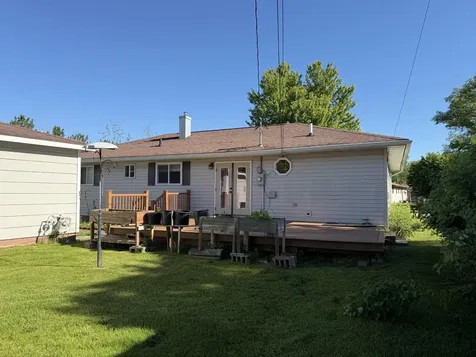 202 Kent Road Hoyt Lakes MN 55750