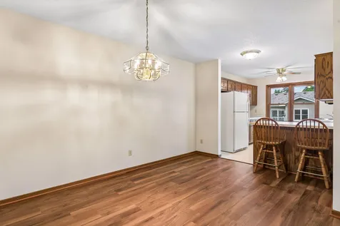 1799 1/2 County Road E White Bear Lake MN 55110