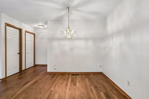 1799 1/2 County Road E White Bear Lake MN 55110