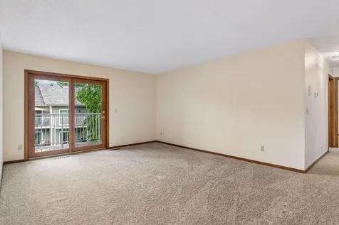 1799 1/2 County Road E White Bear Lake MN 55110
