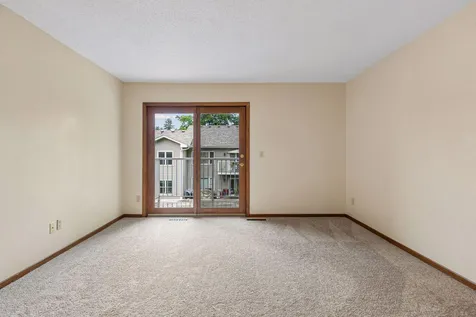 1799 1/2 County Road E White Bear Lake MN 55110