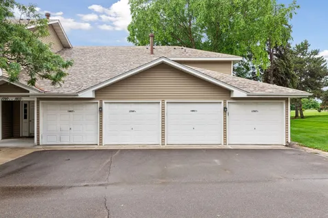1799 1/2 County Road E White Bear Lake MN 55110