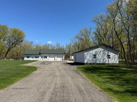 7893 E Lake Carlos Drive NE Carlos MN 56319