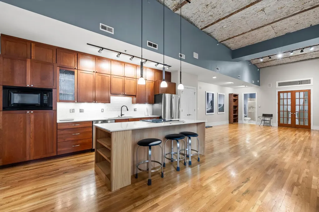 300 Wall Street Saint Paul MN 55101