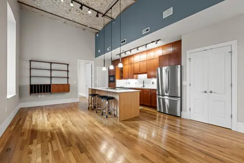 300 Wall Street Saint Paul MN 55101