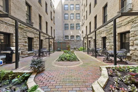 300 Wall Street Saint Paul MN 55101