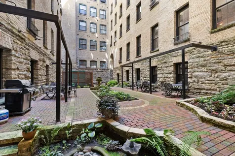 300 Wall Street Saint Paul MN 55101